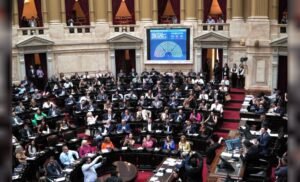 El Gobierno logró un resultado abultado en Diputados y la suspensión de las PASO desfila al Senado con buen pronóstico